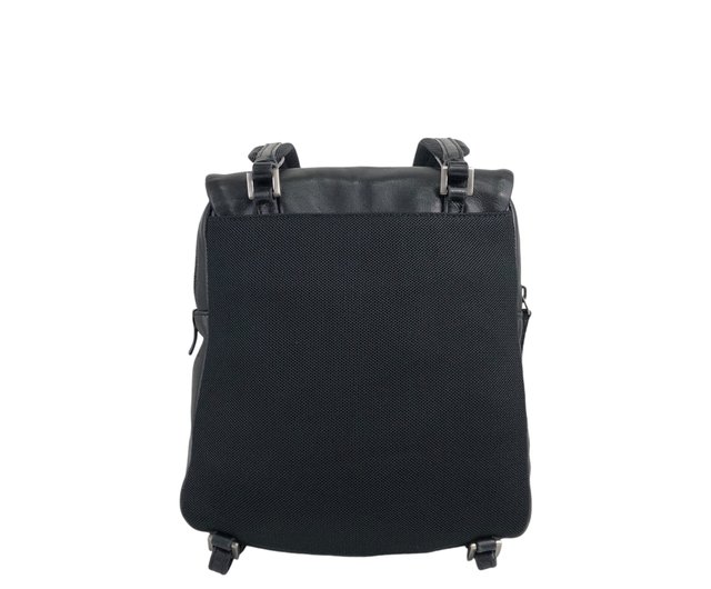 日本直送 名牌中古包 】PRADA プラダ バックパック ブラック