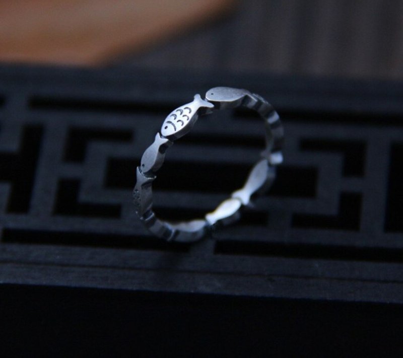 Real S 999 Silver Fine Jewelry for Women Handmade Engraved Fishes Finger Rings - แหวนทั่วไป - เงินแท้ สีเงิน