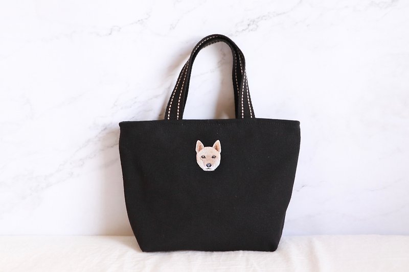 Jindo Dog Embroidered Eco Bag - กระเป๋าถือ - ผ้าฝ้าย/ผ้าลินิน สีดำ