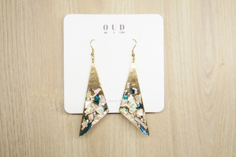 OUD Original. Handmade 14Kgf- Bold Exaggerated Triangle MOP Drop Earring/Clip-on - Earrings & Clip-ons - Shell Gold