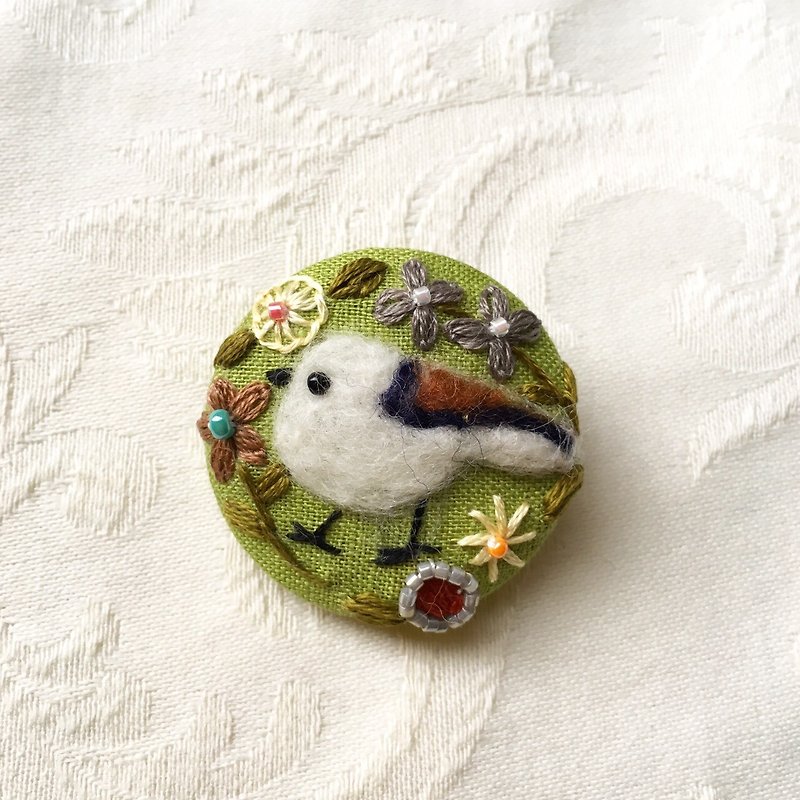 brooch of long tailed tit - Brooches - Cotton & Hemp Green