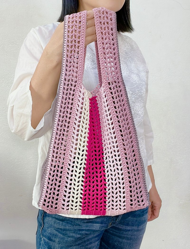 Grocery style Korean pure cotton thread mesh bag Morandi pink color matching - กระเป๋าถือ - ผ้าฝ้าย/ผ้าลินิน สึชมพู