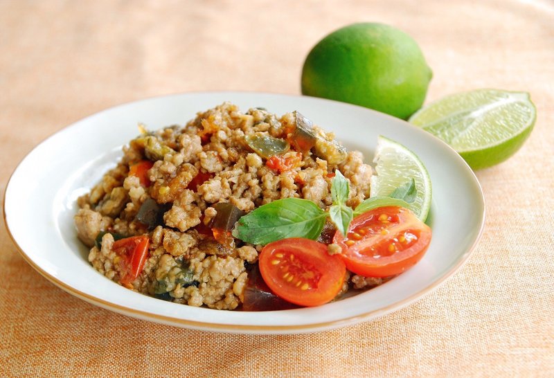 【泰式皮蛋打豬】夏日開胃料理!!! 份量多~~~ - 料理包/調理包 - 新鮮食材 白色