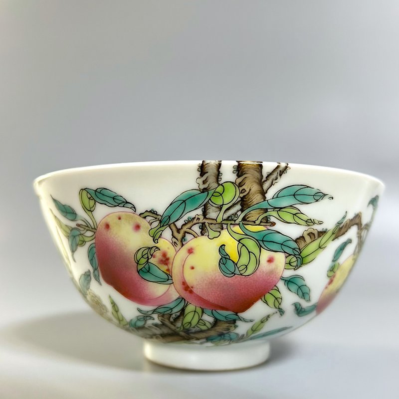 Qing Yongzheng pastel-painted bowl with good fortune and longevity - Bowls - Porcelain White