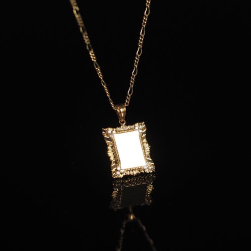 IRIZA Jewellery 18K金金盤子鑽石吊墜 18K Golden Plate Diamond Pendant