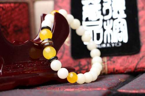 TIBUKKYO德榕藏品 白玉菩提根8mm圓珠 黃玉髓隔珠 佛珠念珠 菩提子手鍊 客製化手珠