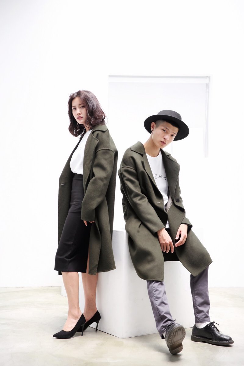 純手工羊毛大衣 軍綠 Oversize 中性 不分性別 原創品牌 - 男夾克/外套 - 羊毛 綠色