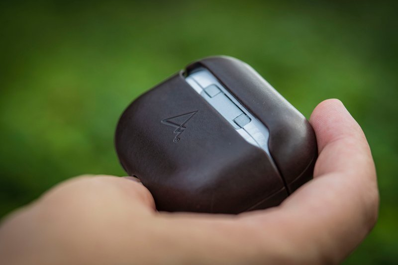 ARMOR AirPods Pro / AirPods 全真皮保護殼_波本啡 - AirPods/耳機保護套 - 真皮 