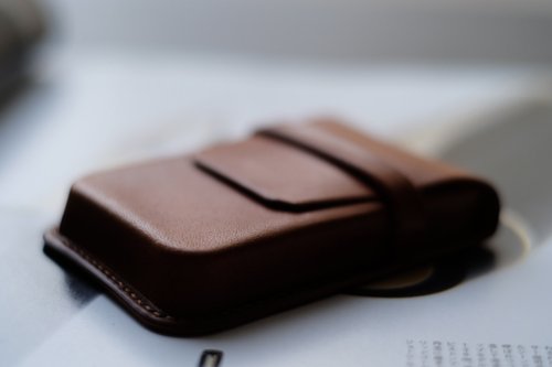 Craftihood 手工皮革- 商務型卡片套 塑形卡片盒 Business Card Holder Box