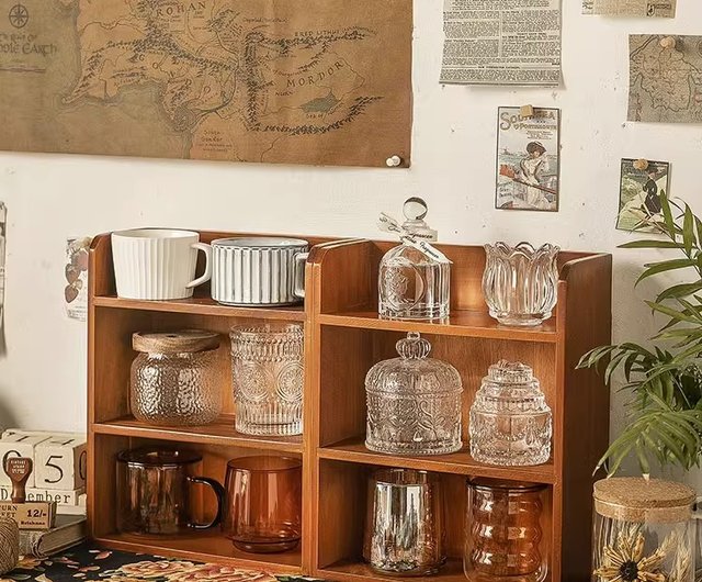 Tea Cup Storage Chest