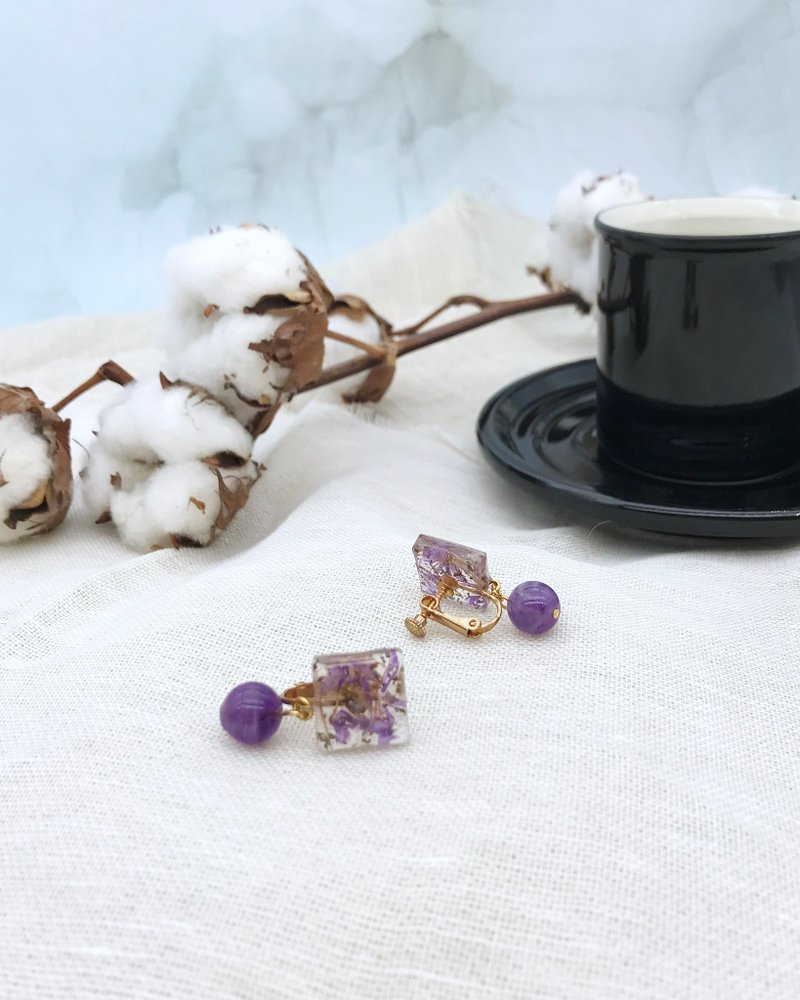 Frozen Flower-Hope Star - Earrings & Clip-ons - Plants & Flowers Purple