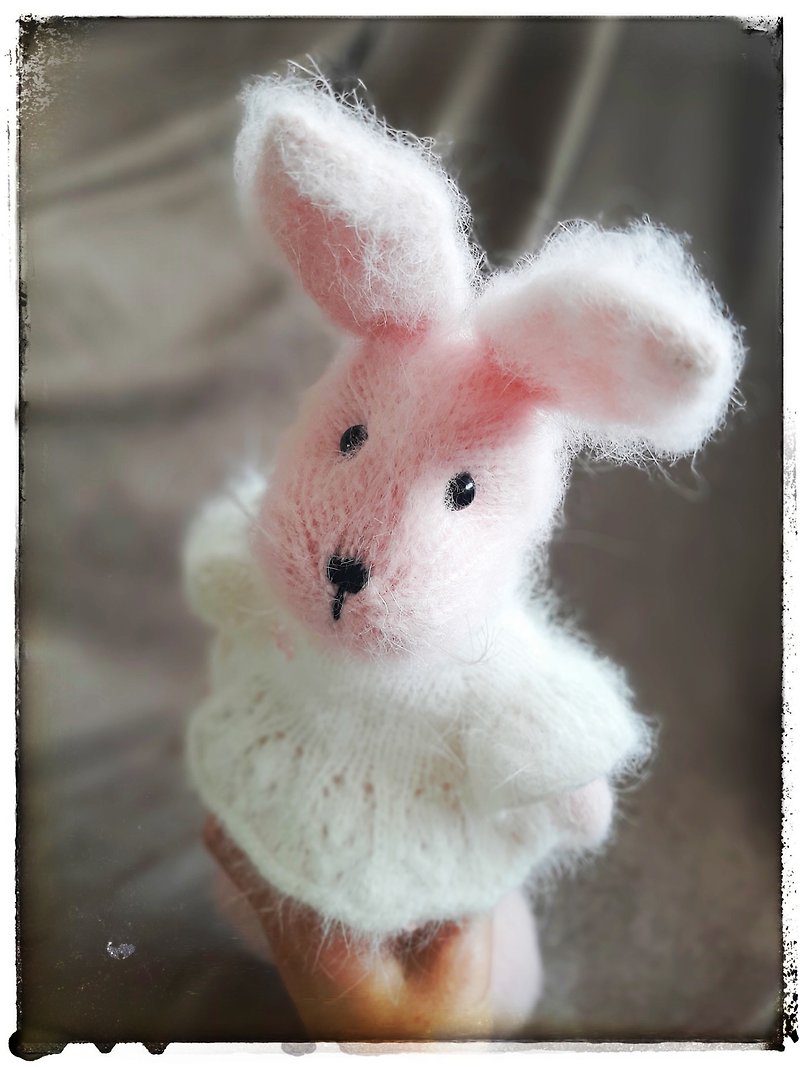 Pink rabbit toy Plushie soft rabbit for photoshoots idea Stuffed fluffy bunny - 公仔模型 - 羊毛 粉紅色