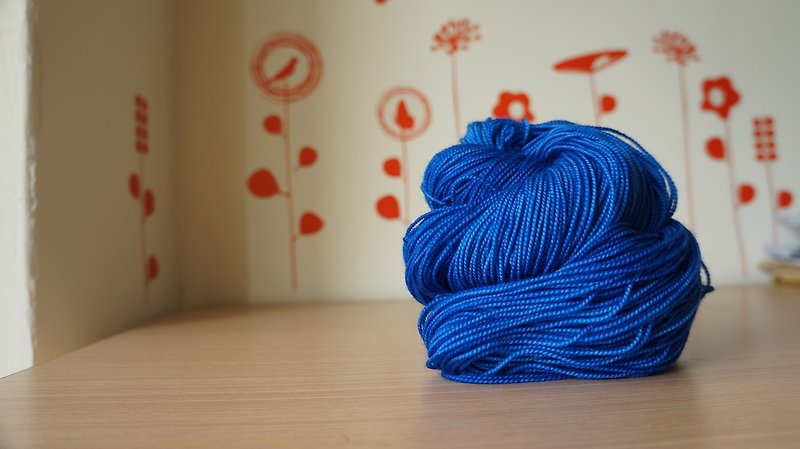 手染線。寶藍 - 編織/刺繡/羊毛氈/縫紉 - 羊毛 藍色