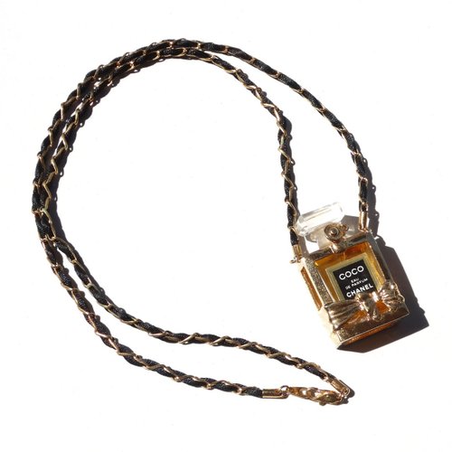ヴィンテージCHANEL COCO Eau de Parfum ネックレス CHANEL シャネル チェーンネックレス COCO 香水 パフューム ミニ