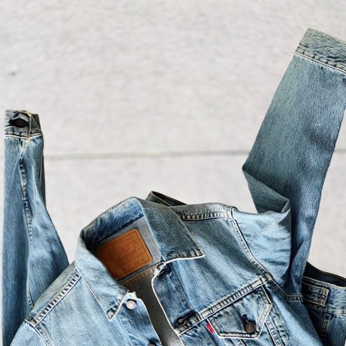 河水山 levis / 557 LVC3 淺水藍色經典素面版型 丹寧牛仔外套 coat