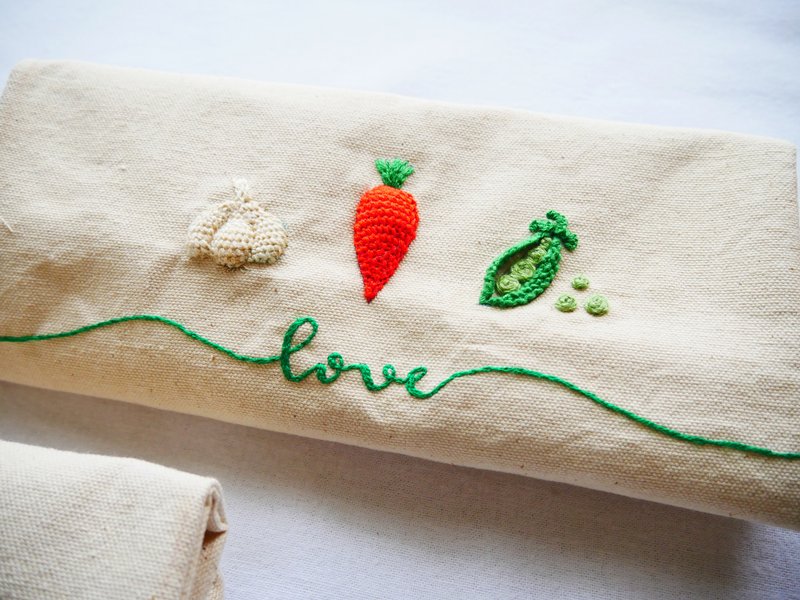 手工刺繡  立體蔬菜組  厚帆布手提袋 - 手提包/手提袋 - 其他材質 綠色