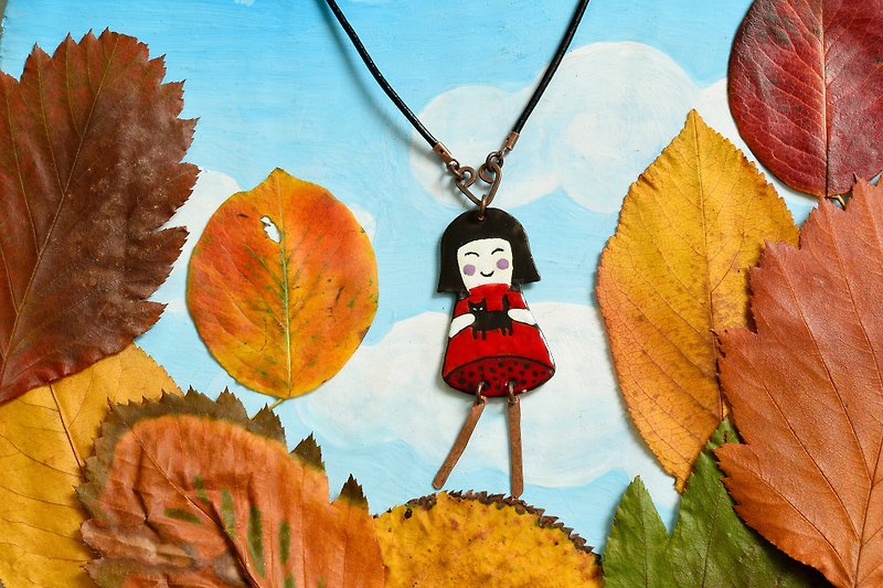 Girl and cat necklace, Cat fan necklace, Cat necklace, Enamel necklace, - สร้อยคอ - วัตถุเคลือบ สีแดง
