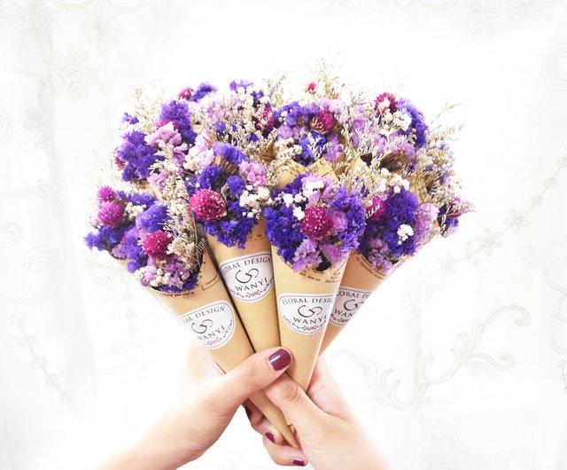 Purple cone bouquet dry flowers Valentine's Day gift wedding graduation  wedding small gifts gift teaching - Shop wanyi Plants - Pinkoi