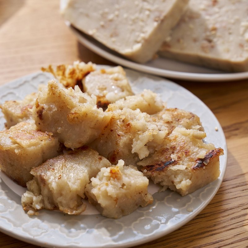 四食五号早餐店 台式蘿蔔糕/港式蘿蔔糕  冷藏販售 - 水餃/滷味/熟食 - 其他材質 