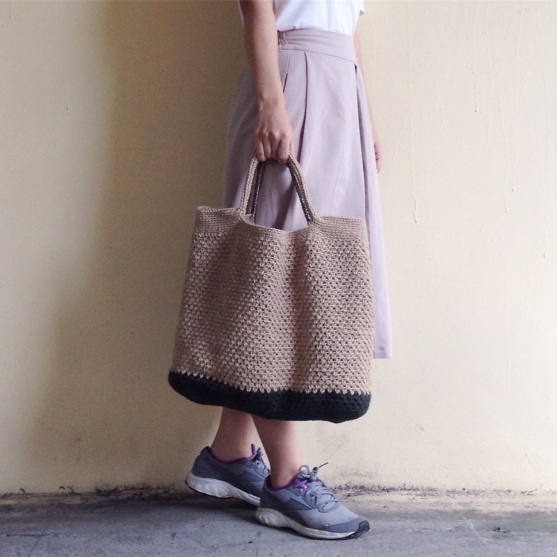 Xiao fabric - free walking / hemp mesh woven large shopping bags - Ma + dark green - กระเป๋าถือ - ผ้าฝ้าย/ผ้าลินิน สีกากี