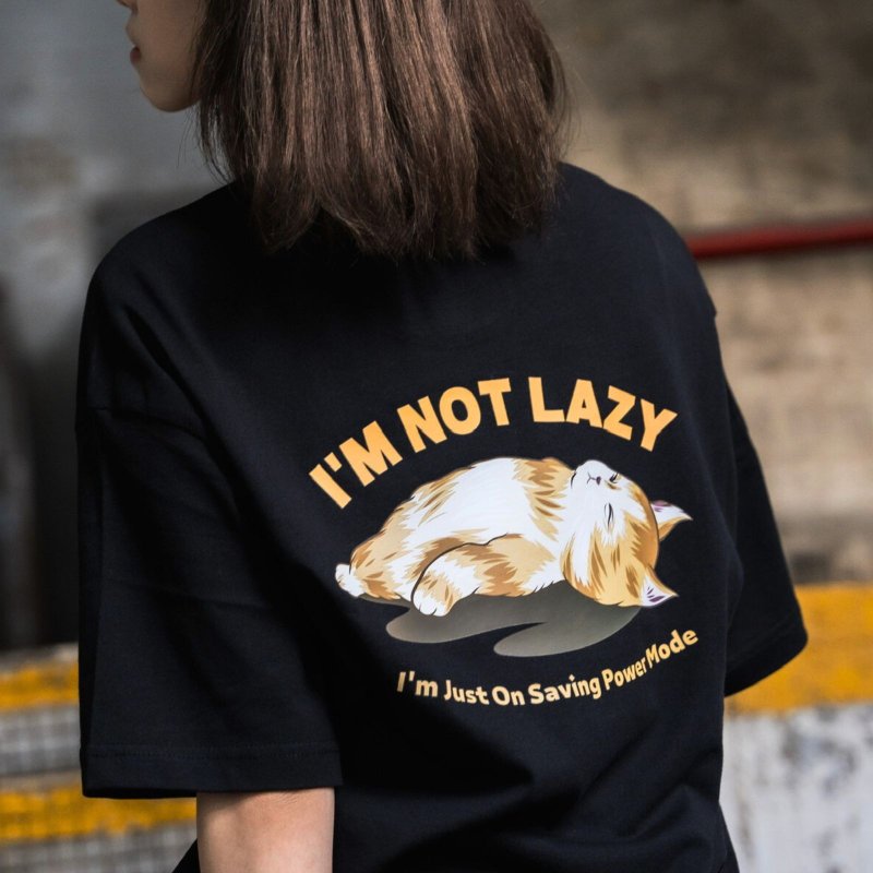 【CREEPS】I'm Not Lazy Cat 寬鬆重磅印花T恤 210g - 男 T 恤 - 棉．麻 多色