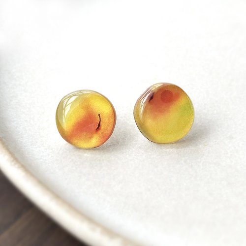 Little brilliant days Tea and Fruit ume earring 梅の実イヤリング・ピアス 春
