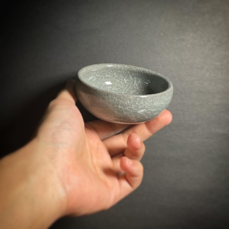 青磁冰裂碟杯丨笠野窯 許聰志 - 茶壺/茶杯/茶具 - 陶 灰色