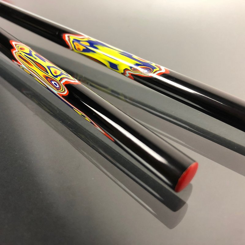 Hand-made lacquer chopsticks noodles (red and blue / one chopstick in a lifetime) - Chopsticks - Wood Red