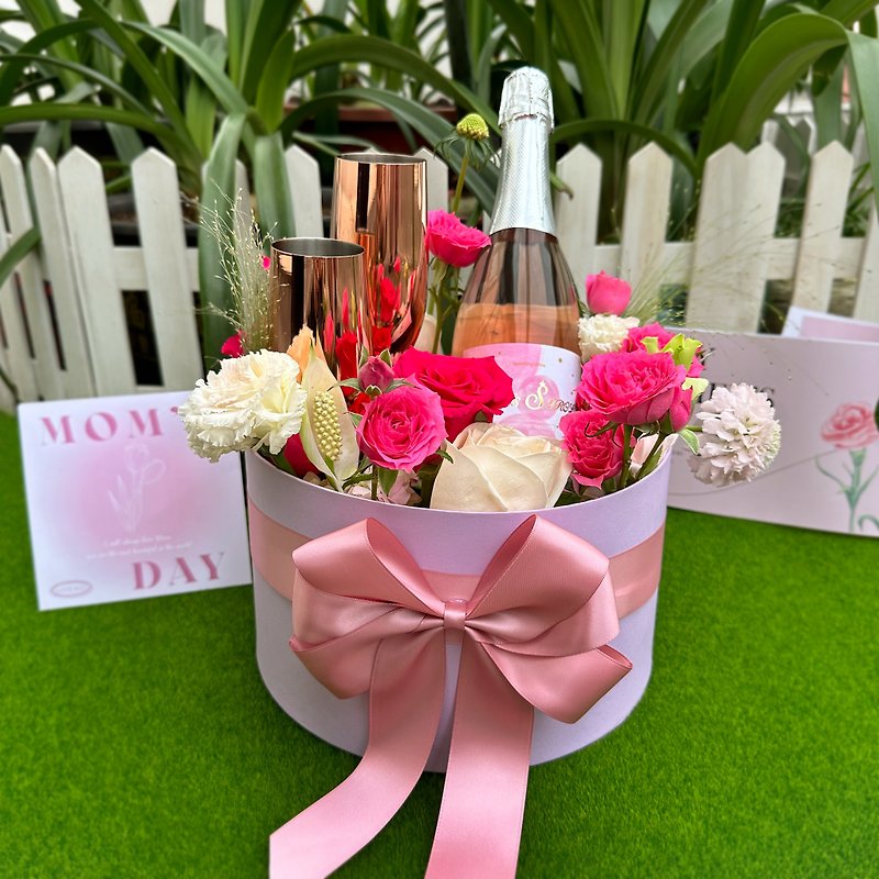 Customized gifts | Noble black flower box, customized pink champagne gift, romantic flower gift - ของวางตกแต่ง - อะคริลิค 