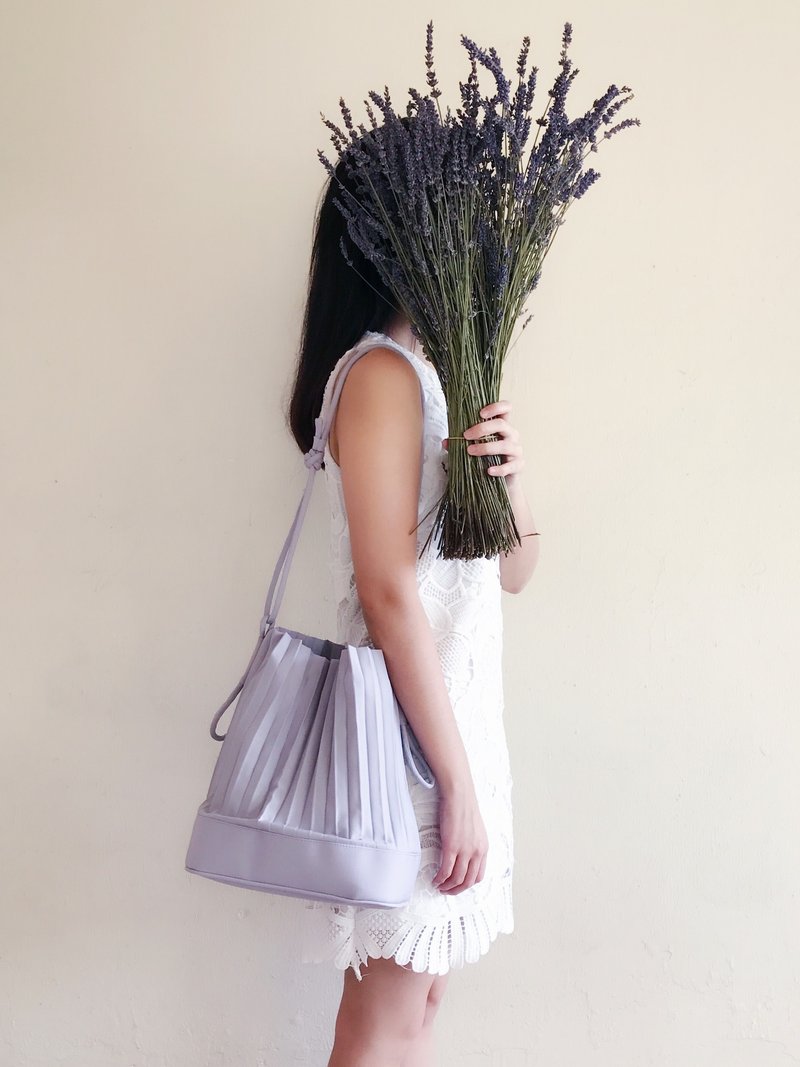 aPaddy Bucket Bag in Dusty Violet - 手提包/手提袋 - 其他材質 紫色