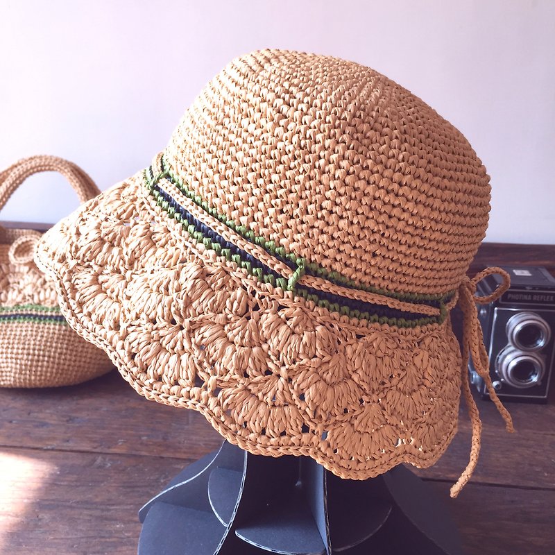The mouth is the heart will not be used to walking visor / woven straw hat / fisherman hat / paper Raffia - หมวก - กระดาษ 