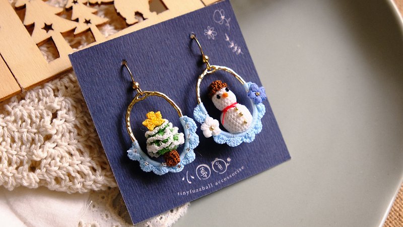 Christmas tree and snowman earrings - Earrings & Clip-ons - Cotton & Hemp Green