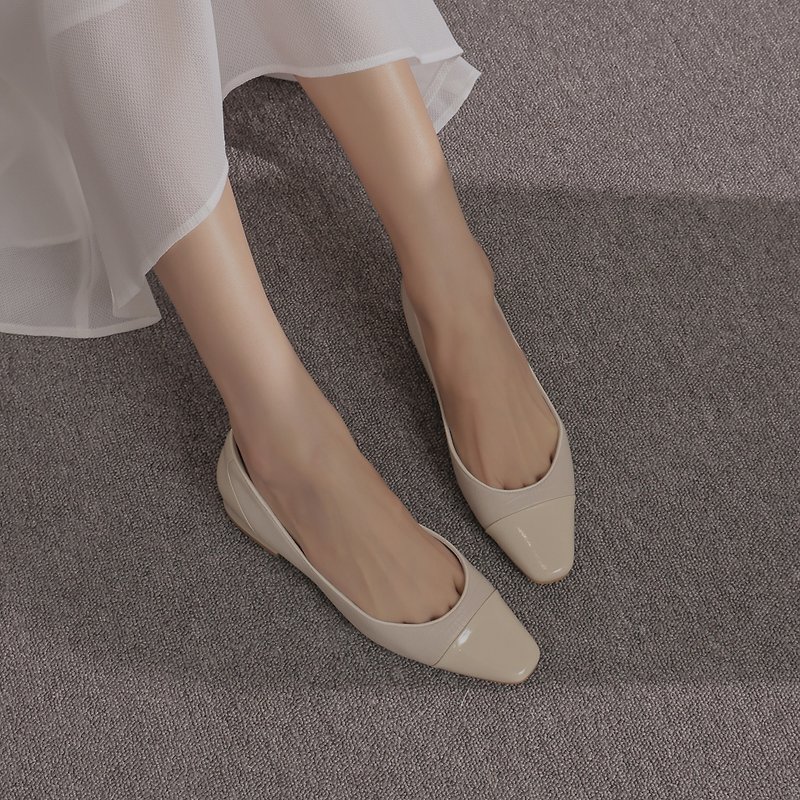 Simple Stitching - Flat Bag Shoes - Beige - รองเท้าบัลเลต์ - หนังแท้ ขาว