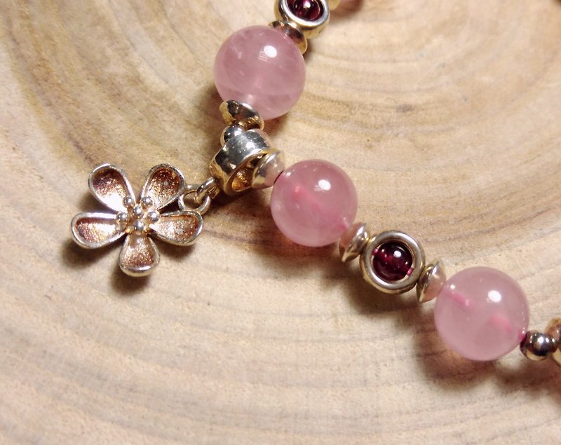 [Bracelet series] Madagascar pink crystal bracelet - Bracelets - Gemstone Pink
