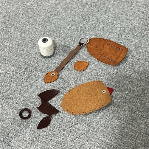 Nasa Leather Atelier 材料包附教學影片 - 自製太空船皮革鎖匙包 - 手工撞色真皮鑰匙套