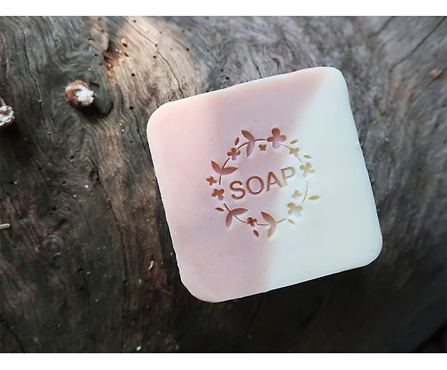 Soap Stamp A68】Lucky Wreath Soap Stamp - Shop olga-soap Candles