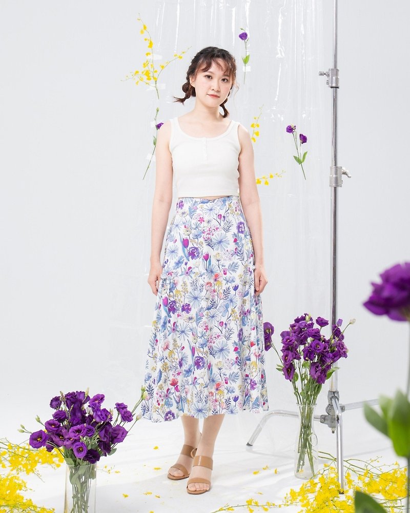 [Chiba, Japan] Lotus leaf and peach heart A-line long skirt with elastic band in light color - ชุดเดรส - ผ้าฝ้าย/ผ้าลินิน สีน้ำเงิน