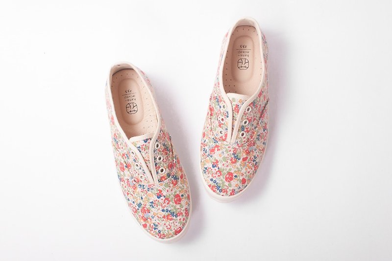 Slip-on casual shoes Flat Sneakers with Japanese fabrics Leather insole - Women's Casual Shoes - Cotton & Hemp Pink