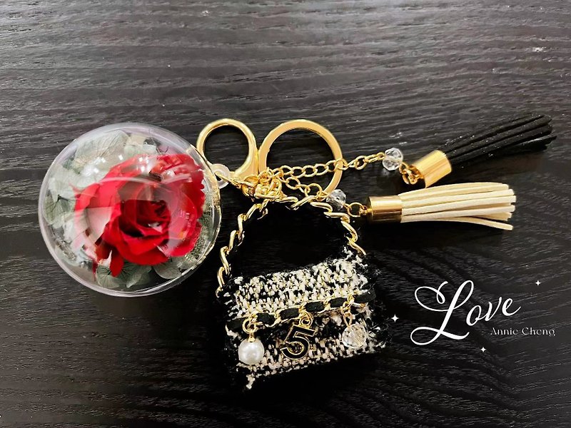 Plants & Flowers Keychains Red - Anne Rose Small Fragrance Immortal Flower Charm - Passionate Red Envelope Charm Key Ring