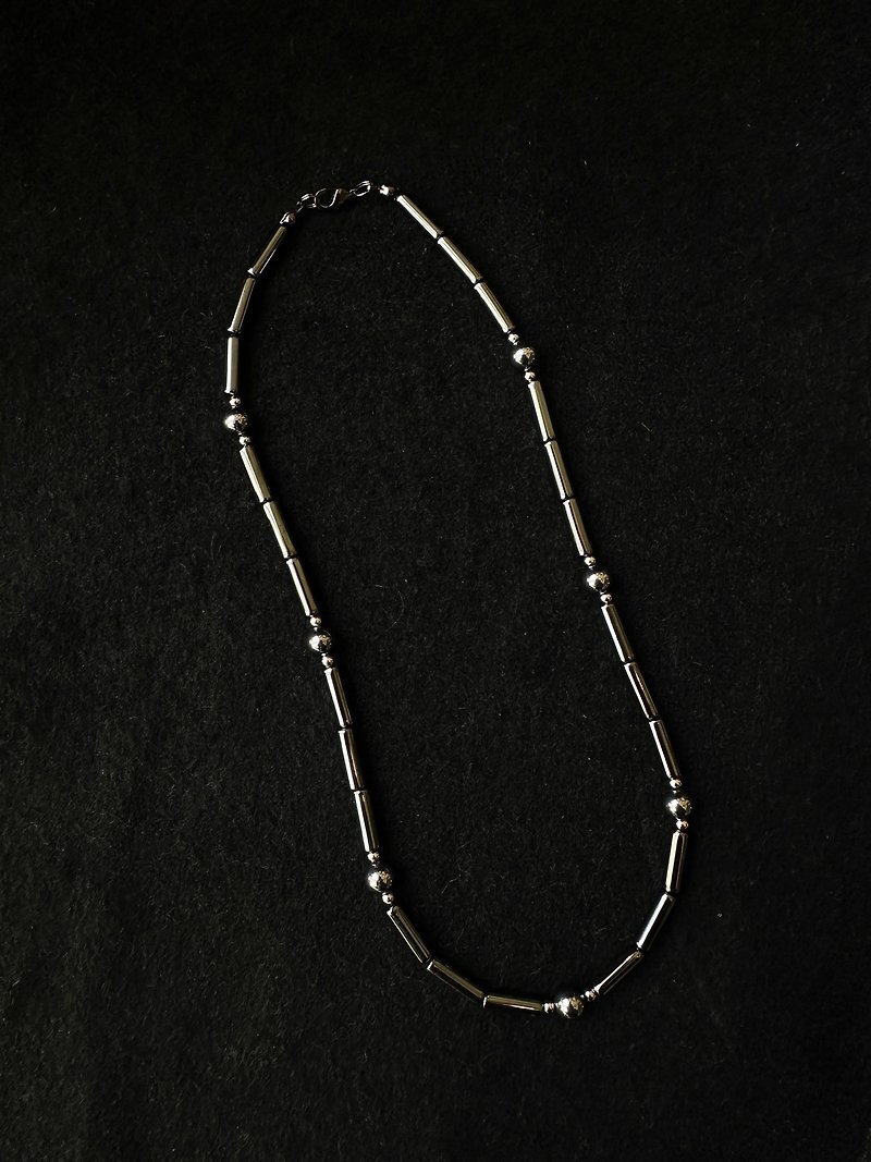 Alien Titanium necklace - สร้อยคอ - วัสดุกันนำ้ 