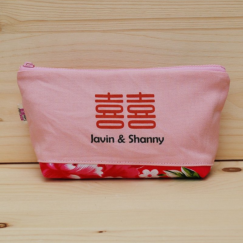 Customized _ color canvas to take a large flower bag - Pencil Cases - Cotton & Hemp Red