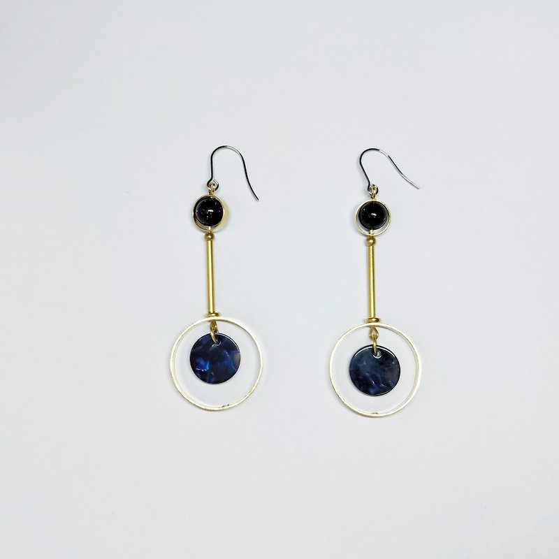 Half-half - custom-ordered goods - single change earrings - ต่างหู - ทองแดงทองเหลือง สีน้ำเงิน