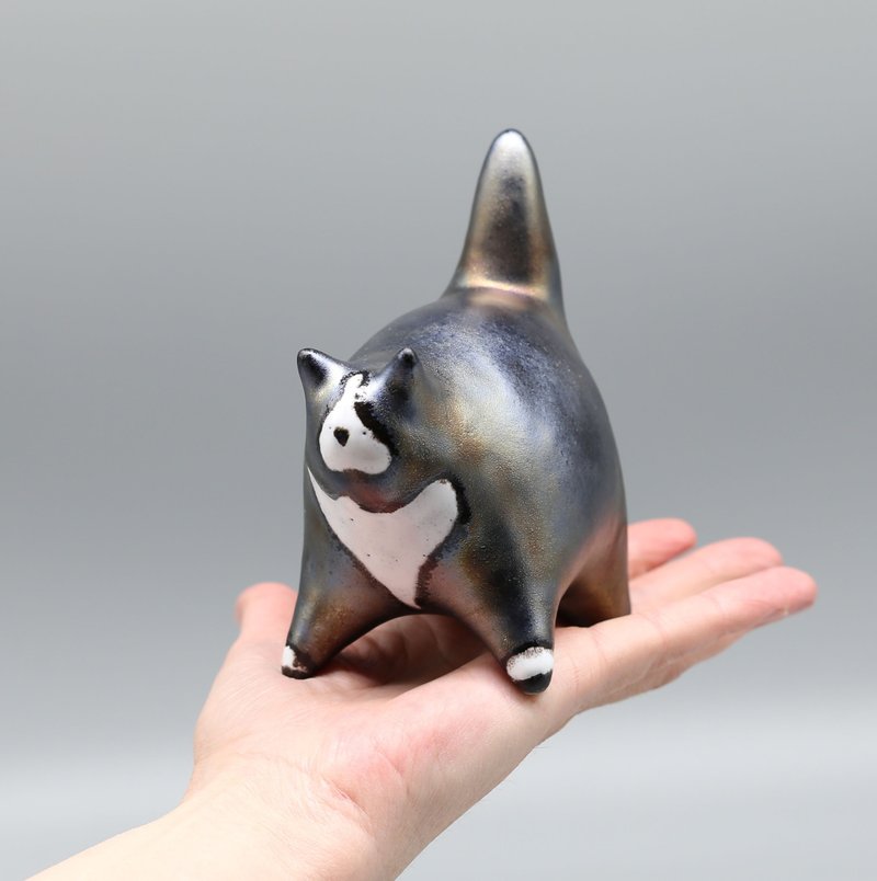 Handmade Ceramic Cat Figurine - 擺飾/家飾品 - 黏土 黑色