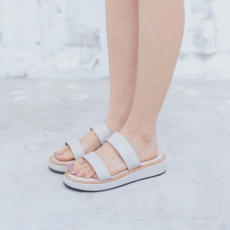 Double shot 2in1 sandals shoes- Cream grey - รองเท้าลำลองผู้หญิง - หนังแท้ สีเทา