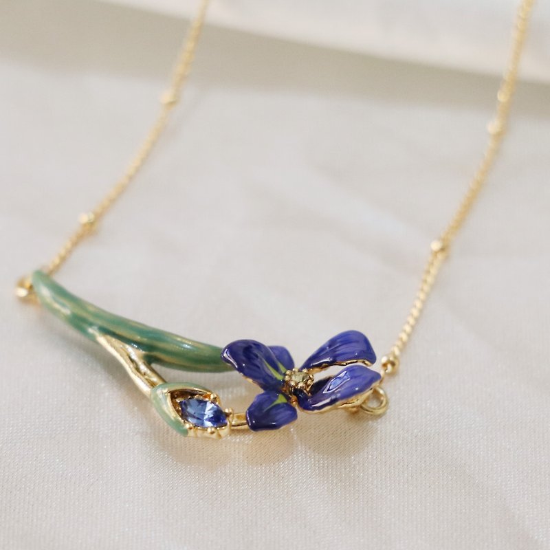 Artist Van Gogh's delicate iris necklace - สร้อยคอ - วัตถุเคลือบ สีน้ำเงิน