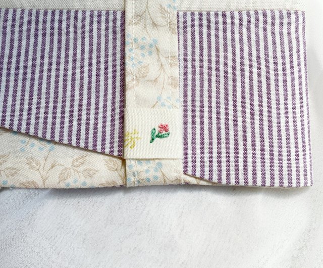 ミス・ファングのハンドメイド】手刺繍のブックカバー/ブック