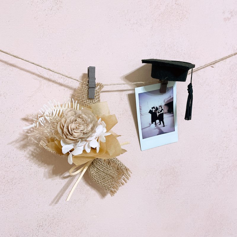 Palm Teaser Bouquet x Graduation Dry Bouquet - ช่อดอกไม้แห้ง - พืช/ดอกไม้ 