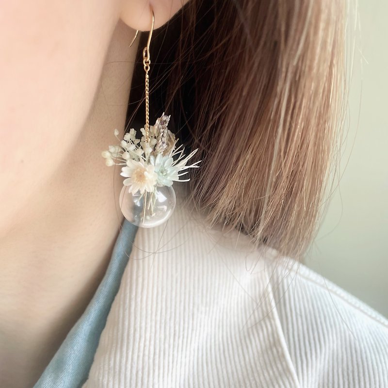| OTARU | Handmade Dried Flower Earrings - Earrings & Clip-ons - Plants & Flowers Green