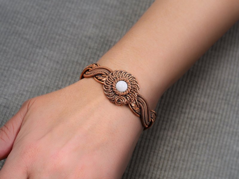 Copper wire wrapped cacholong bracelet Flower bangle 7 Wedding Anniversary Gift - Bracelets - Gemstone White