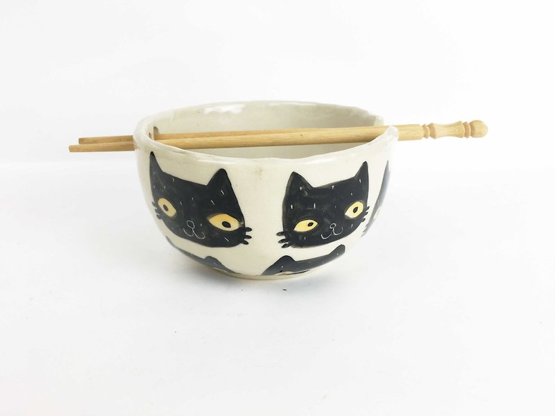 Nice Little Clay handmade bowl full of black cat head 0213-07 - ถ้วยชาม - ดินเผา ขาว